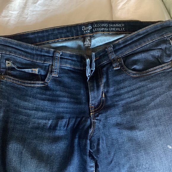 Gap dark wash jeans - Picture 2 of 2